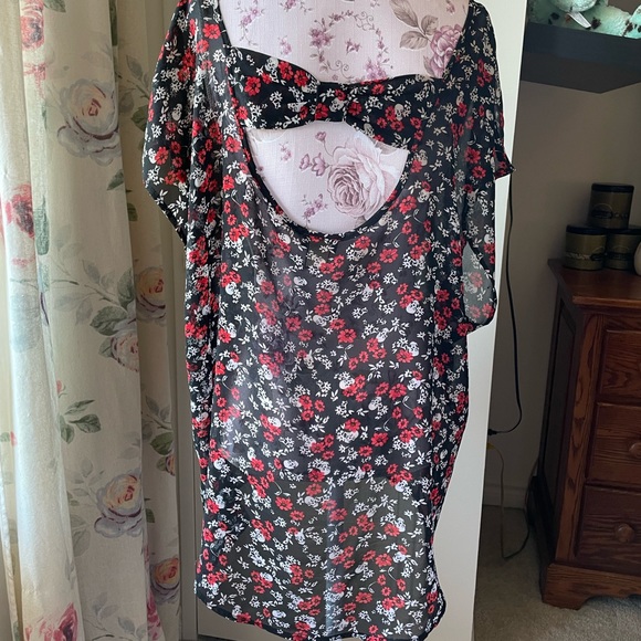 Torrid blouse/tunic - Picture 2 of 4